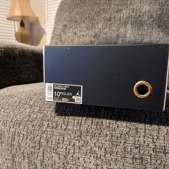 Brand New Air Jordan 11 Gratitudes December 2023 Release - Picture 4 of 16